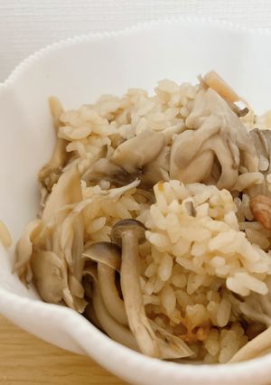 きのこたっぷり！炊き込みご飯の素アレンジ-レシピのメイン写真