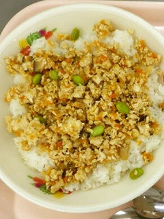 鶏そぼろごはん-レシピのメイン写真