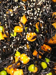 基本のひじきの煮物 お鍋で煮るだけ♡-レシピのメイン写真
