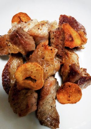 夏には豚肉が活躍♪ニンニクでスタミナを-レシピのメイン写真