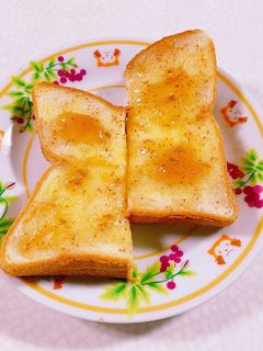イチジクジャムとシナモンのトースト-レシピのメイン写真