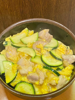 ズッキーニで親子丼-レシピのメイン写真