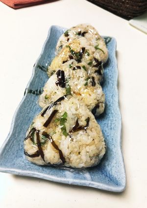W紫蘇おにぎり♡大葉・しそ昆布・炒りごま-レシピのメイン写真