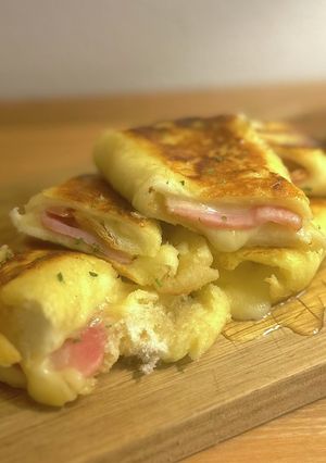 ハニーチーズトーストロール-レシピのメイン写真