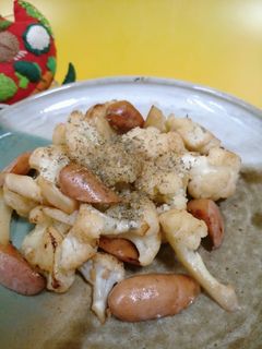 カリフラワーとウインナーのバター醤油炒め-レシピのメイン写真