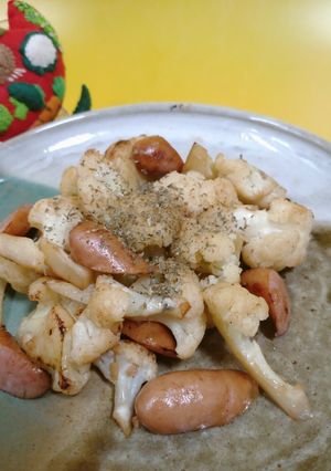 カリフラワーとウインナーのバター醤油炒め-レシピのメイン写真