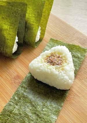 ホントに美味しい…おかかおにぎり-レシピのメイン写真
