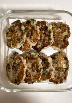 【離乳食後期】大人と一緒に！野菜つくね-レシピのメイン写真