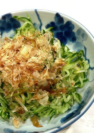 【大量消費に】ばあちゃんちのきゅうり揉み-レシピのメイン写真