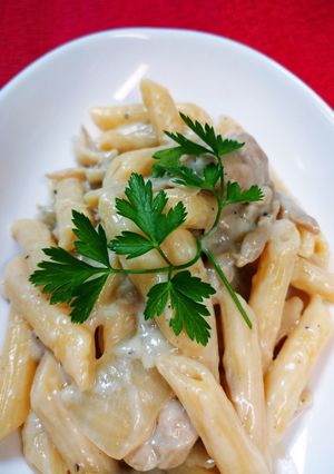 白舞茸と鶏肉の豆乳クリームペンネ-レシピのメイン写真