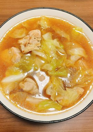鶏もも肉とキャベツのピリ辛スープ煮-レシピのメイン写真