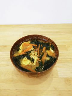わかめと玉子のかんたん味噌汁-レシピのメイン写真