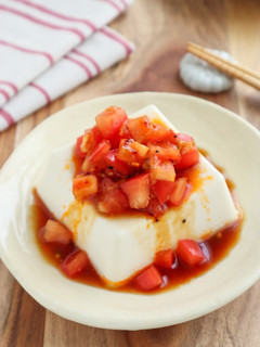 ピリ辛がクセになる♡トマトだれの冷奴-レシピのメイン写真