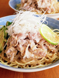 暑い日に!豚しゃぶでごまだれパスタ-レシピのメイン写真
