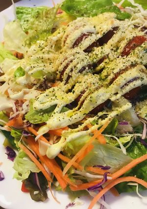 市販サラダ活用●パン粉でシーザーサラダ風-レシピのメイン写真