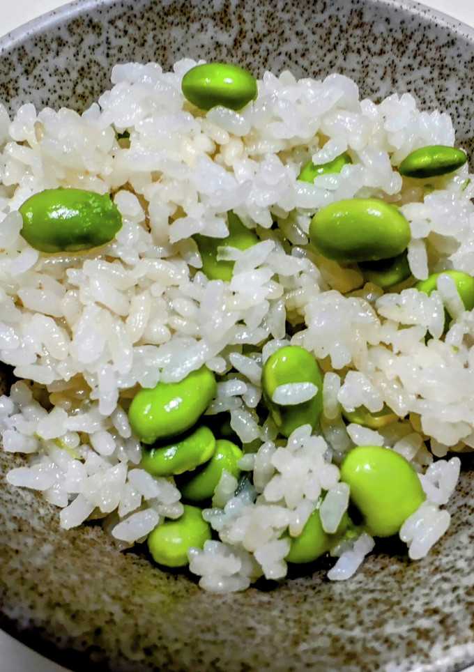 旬の物を美味しく食べよう♡枝豆ご飯-レシピのメイン写真