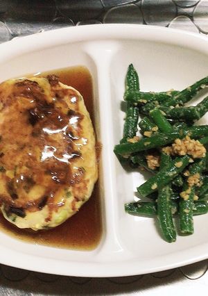 豆腐と鶏ひき肉のハンバーグ-レシピのメイン写真
