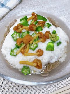 塩出汁でとろろそば-レシピのメイン写真