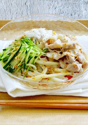 胡麻みそダレの冷やし肉うどん-レシピのメイン写真