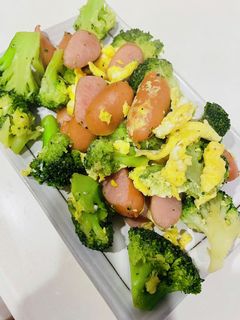 ブロッコリーとウインナーの簡単炒め-レシピのメイン写真