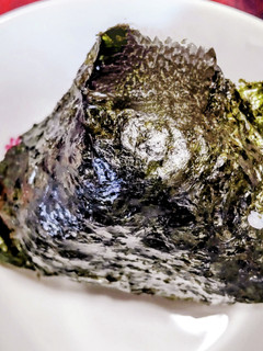 おにぎりの中身は…(笑)デカおにぎり-レシピのメイン写真
