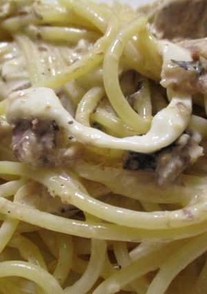 さけるチーズとオイルサーディンでパスタ♪-レシピのメイン写真