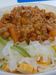 【給食】野菜とチーズのあえもの-レシピのメイン写真