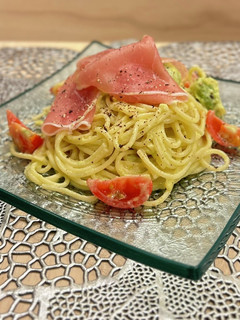 アボカドと生ハムの冷製パスタ-レシピのメイン写真
