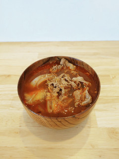 ご飯がすすむ豚キムチのかんたん味噌汁-レシピのメイン写真