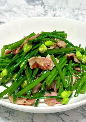 花ニラ炒め(身内専用)-レシピのメイン写真