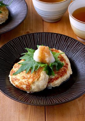 あの食材で♪ふわふわハンバーグ-レシピのメイン写真