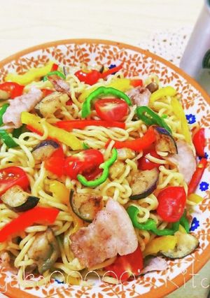 簡単♪カラフル夏野菜の塩焼きそば-レシピのメイン写真
