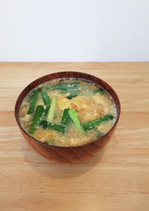 ニラ玉炒めのかんたん味噌汁-レシピのメイン写真