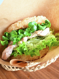 塩だれチキンのライスバーガー-レシピのメイン写真