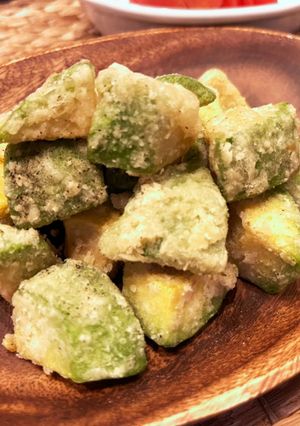おうちバル⌘外カリッ中トロッあぼ唐揚げ-レシピのメイン写真