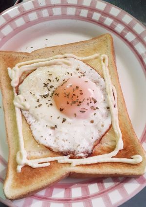 簡単★目玉焼きドテトースト-レシピのメイン写真