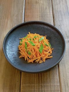 人参と絹さやのごま和え☆レンジで1分-レシピのメイン写真