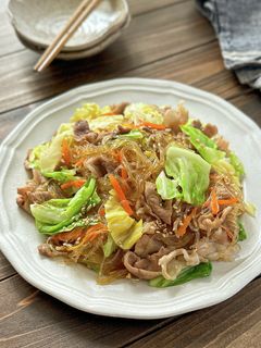 ワンパンで!豚肉とキャベツの春雨いため-レシピのメイン写真