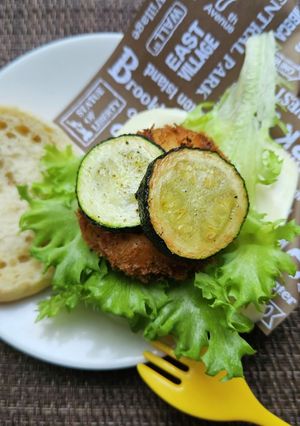 ズッキーニ、チーズメンチカツマフィン！-レシピのメイン写真