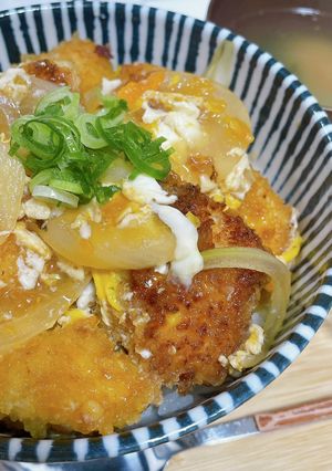 鶏むねでやわらかチキンカツ丼-レシピのメイン写真