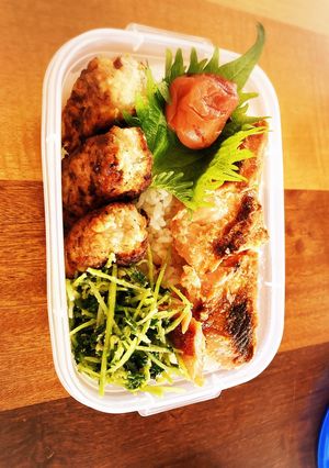 作り置き♪♪梅チーズつくねお弁当-レシピのメイン写真