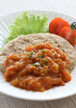介護食　ハンバーグのカレートマトソース-レシピのメイン写真