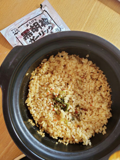 ガーリックチャーハンの素で炊き込みご飯-レシピのメイン写真