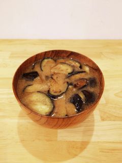 しょうが香る焼き茄子のかんたん味噌汁-レシピのメイン写真