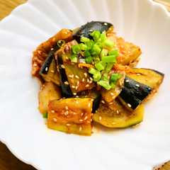 รูปของ 暑い夏でも食べれる5分でできる茄子キムチ