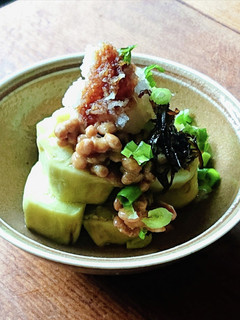 丸ごとなすのレンジ蒸し★納豆おろし盛り-レシピのメイン写真