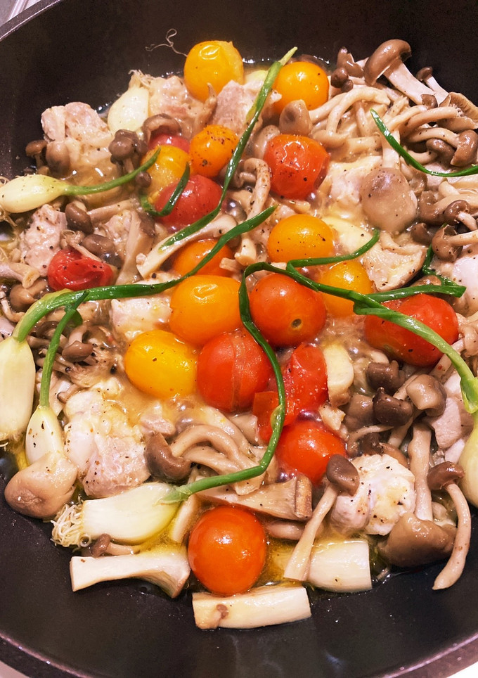 鶏肉とキノコのアヒージョ-レシピのメイン写真