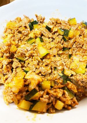 ズッキーニとひき肉のトマト煮-レシピのメイン写真