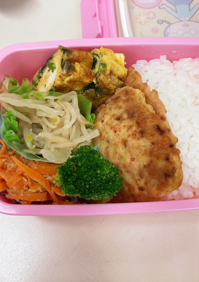お弁当のおかず(ほうれん草の卵焼き編)-レシピのメイン写真