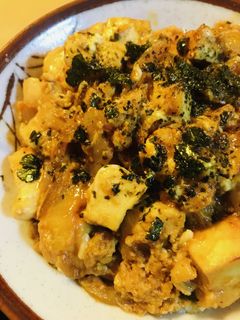 親子丼●材料=鶏肉・玉ネギ・卵-レシピのメイン写真